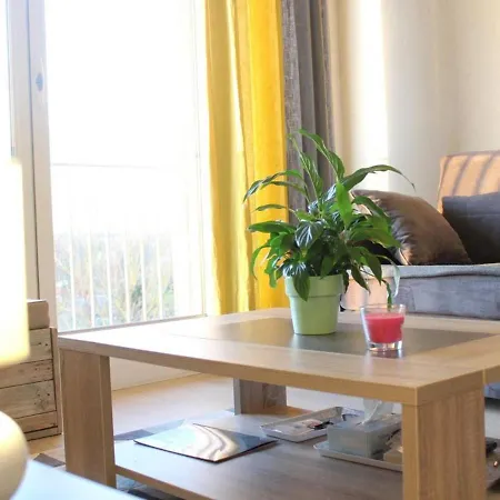 Familial Moderne Avec Parking Prive A - Fr-1-246-479